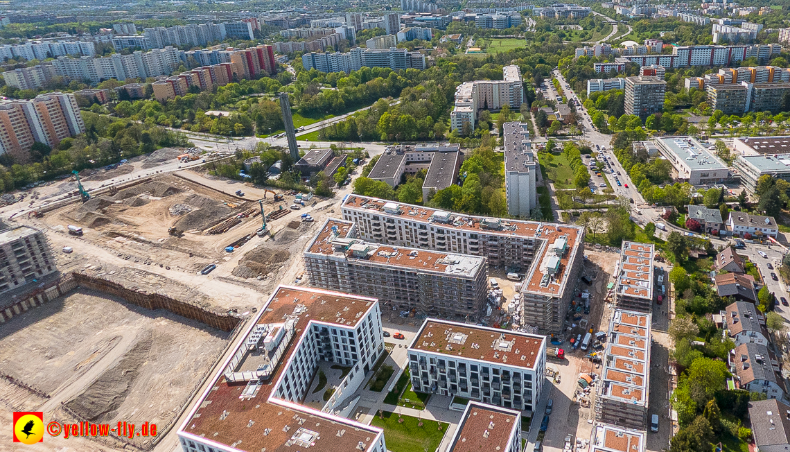 04.05.2023 - Luftbilder vom Alexisqaurtier und Pandion Verde in Neuperlach